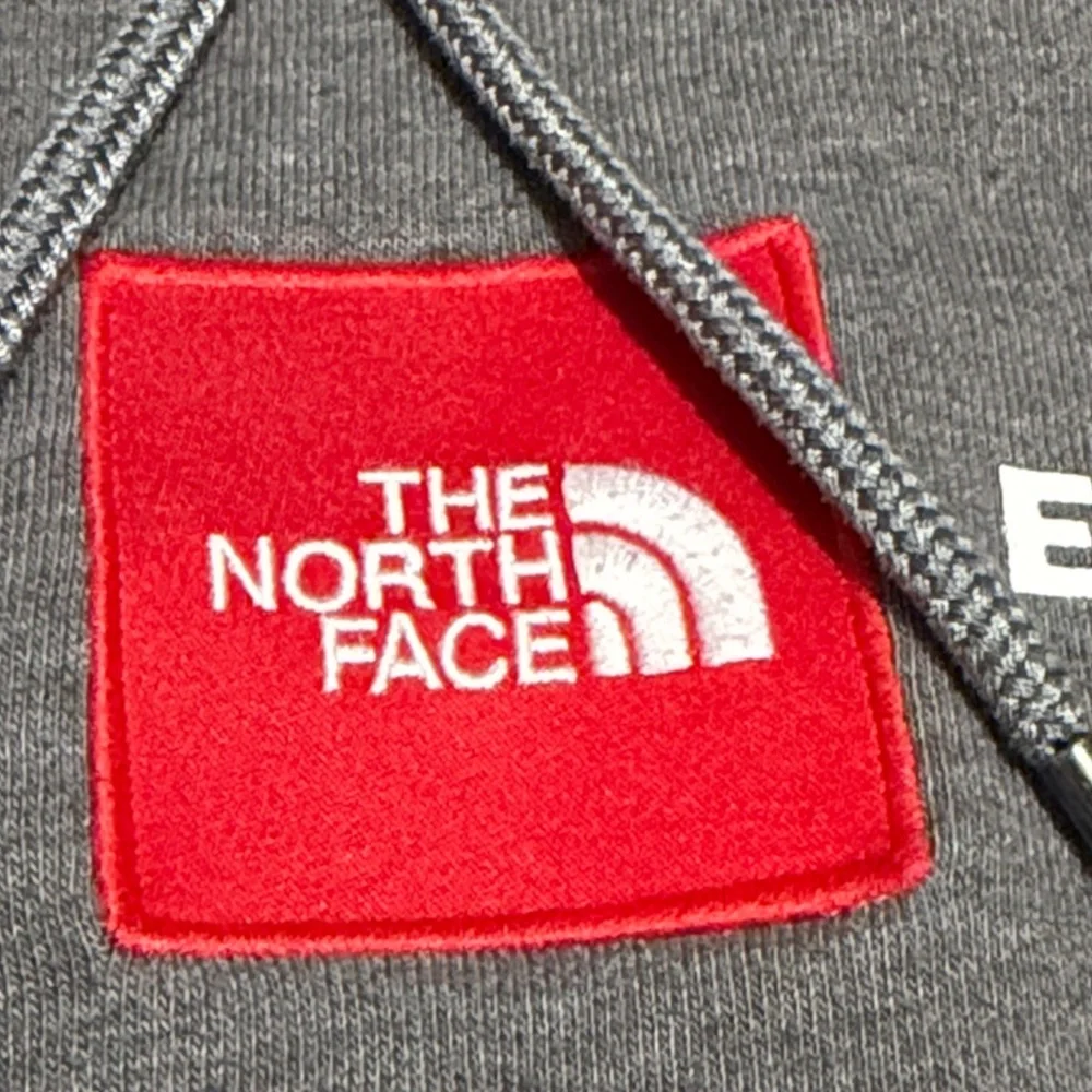The North Face Never Stop Exploring Men’s Hoodie Sz Small Gray Pullover Logo